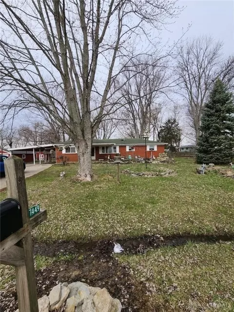 7449 Zoar Rd, Maineville, OH 45039