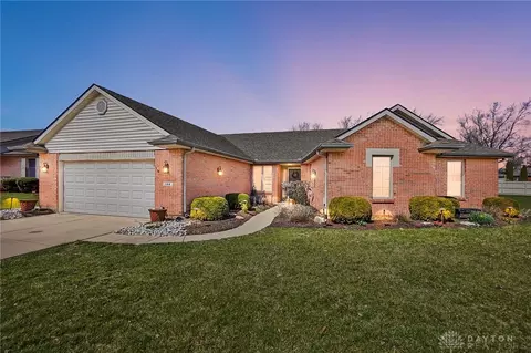 144 Union Ridge Dr, Union, OH 45322