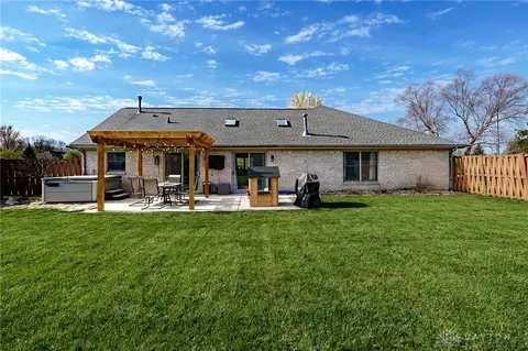90 Crown Point Mdws, Centerville, OH 45458 photo 38