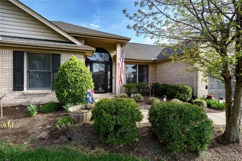 90 Crown Point Mdws, Centerville, OH 45458 photo 5