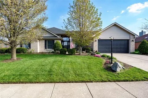 90 Crown Point Mdws, Centerville, OH 45458 photo 3