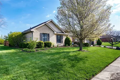 90 Crown Point Mdws, Centerville, OH 45458 photo 4