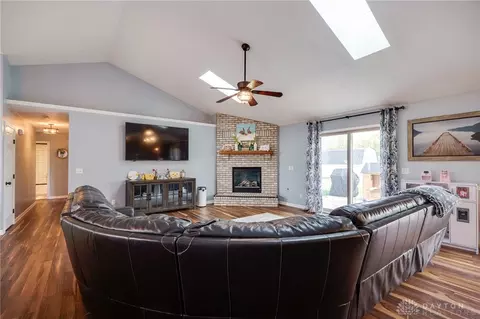 90 Crown Point Mdws, Centerville, OH 45458 photo 13