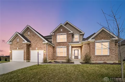 6030 Buttonbush St, Tipp City, OH 45371