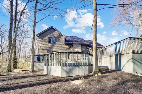 Exterior - 845 Wind Bluff Pt, Springboro, OH 45066 photo 14 of 15
