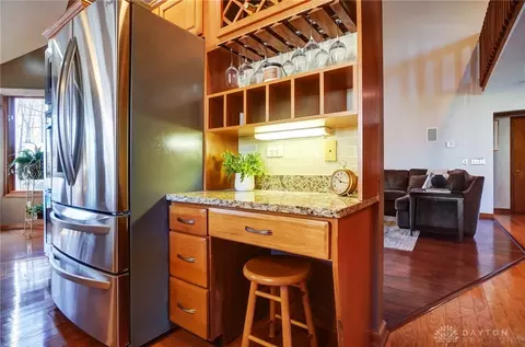 Kitchen - 845 Wind Bluff Pt, Springboro, OH 45066 photo 7 of 7