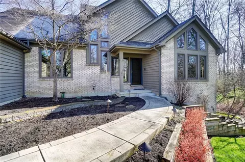 Exterior - 845 Wind Bluff Pt, Springboro, OH 45066 photo 2 of 15