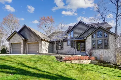 845 Wind Bluff Pt, Springboro, OH 45066