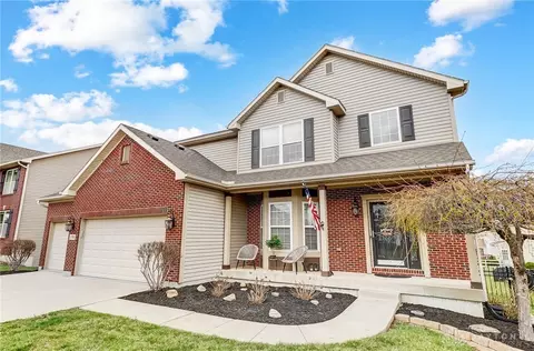 170 E Pugh Dr, Springboro, OH 45066