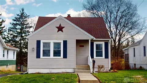 931 S Monroe St, Xenia, OH 45385