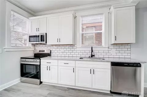 1873 Huron Ave, Cincinnati, OH 45207 photo 23