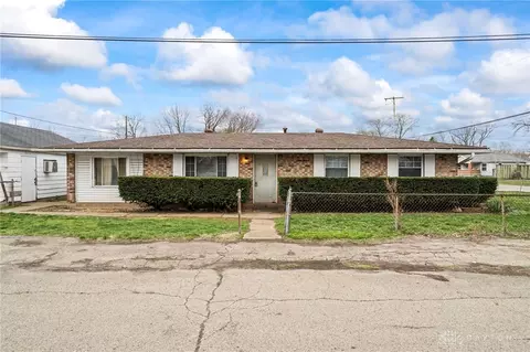 2200 Berwyck Ave, Dayton, OH 45414