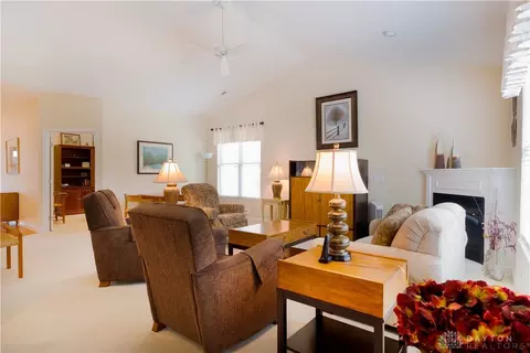 Living - 9224 Stansel Cir, Dayton, OH 45458 photo 3 of 3