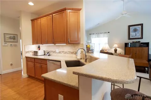 Kitchen - 9224 Stansel Cir, Dayton, OH 45458 photo 2 of 2