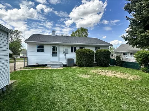 Exterior - 2790 Prentice Dr, Kettering, OH 45420 photo 6 of 6