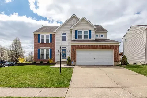 185 Kitty Hawk Dr, Springboro, OH 45066