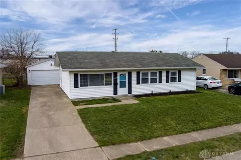 1209 Ironwood Dr, Fairborn, OH 45324
