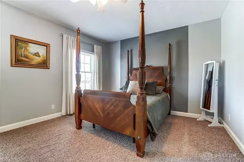 Bedroom - 3040 Windy Ridge Dr, Springfield, OH 45502 photo 1 of 9