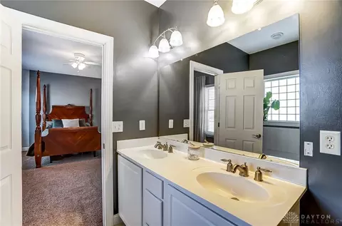Bath - 3040 Windy Ridge Dr, Springfield, OH 45502 photo 2 of 10