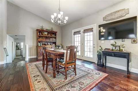 Dining - 3040 Windy Ridge Dr, Springfield, OH 45502 photo 1 of 4
