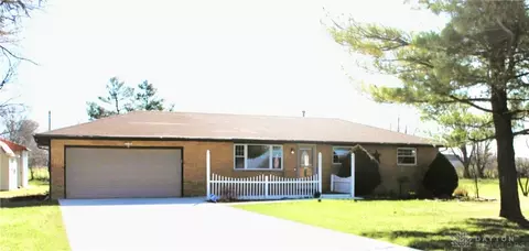 4640 Limrick Rd, Springfield, OH 45502