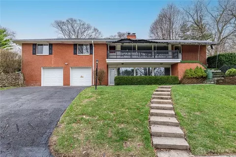 4154 Lotz Rd, Kettering, OH 45429