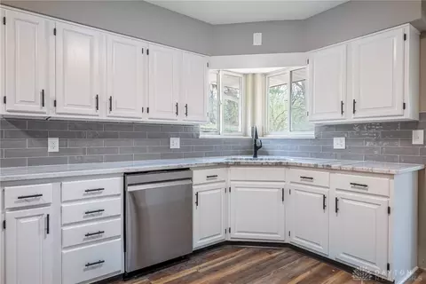 4154 Lotz Rd, Kettering, OH 45429 photo 10