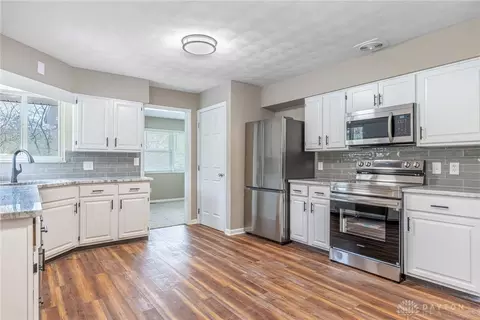 4154 Lotz Rd, Kettering, OH 45429 photo 8
