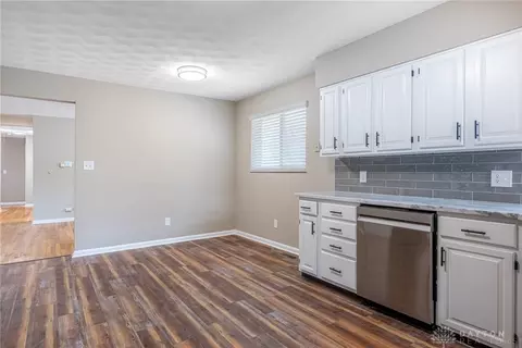 4154 Lotz Rd, Kettering, OH 45429 photo 9