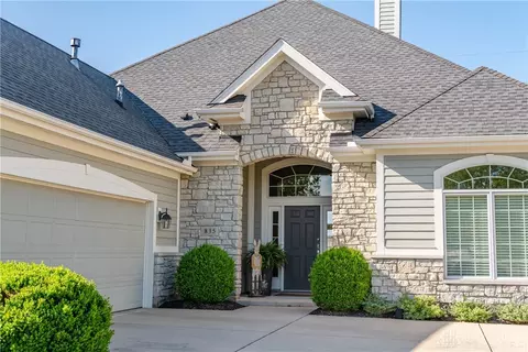 835 Vintage Green Way, Centerville, OH 45458