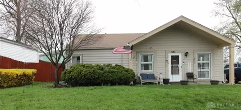 2311 Eden Ln, Dayton, OH 45431