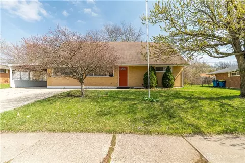 5676 Shady Oak St, Dayton, OH 45424