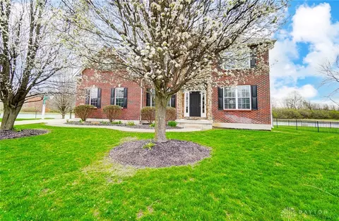 9276 Somerset Dr, Centerville, OH 45458 photo 6