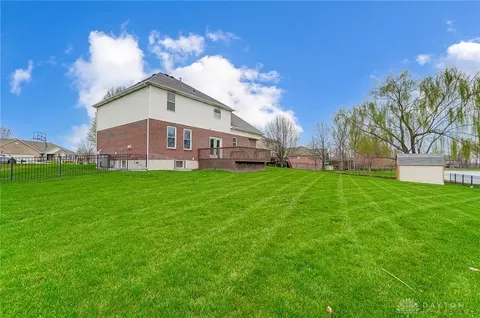 9276 Somerset Dr, Centerville, OH 45458 photo 8
