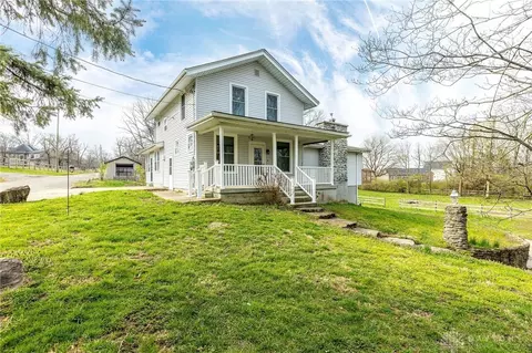 2331 Hamilton Middletown Rd, Hamilton, OH 45011