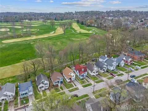 View/Area - 3531 Rawson Pl, Cincinnati, OH 45209 photo 3 of 10