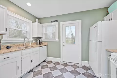 Kitchen - 3531 Rawson Pl, Cincinnati, OH 45209 photo 1 of 4