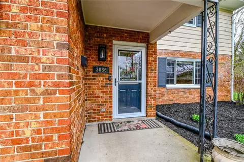 3086 Burr Oak Ct, Kettering, OH 45420 photo 3