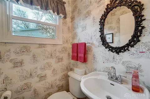 532 Suncrest Dr, Springfield, OH 45503 photo 29