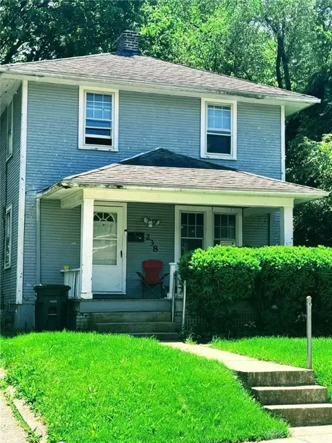 238 E Maplewood Ave, Dayton, OH 45405
