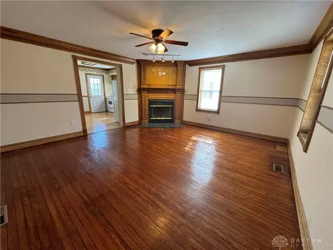 Living - 1514 Bauer Ave, Kettering, OH 45420 photo 1 of 2