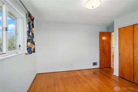 Bedroom - 3830 Maryknoll Dr, Kettering, OH 45429 photo 3 of 4