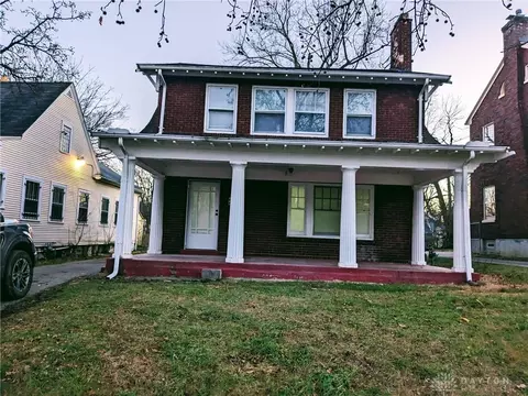 38 Pinehurst Ave, Dayton, OH 45405