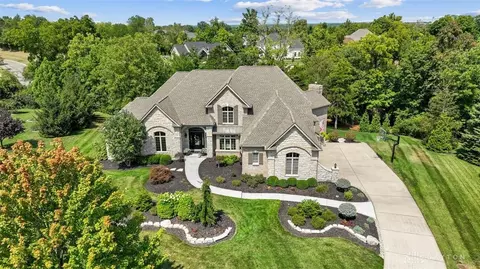 384 Vista Ridge Dr, South Lebanon, OH 45065