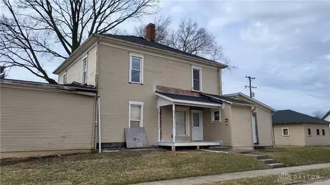 318 E Simpson St, Troy, OH 45373