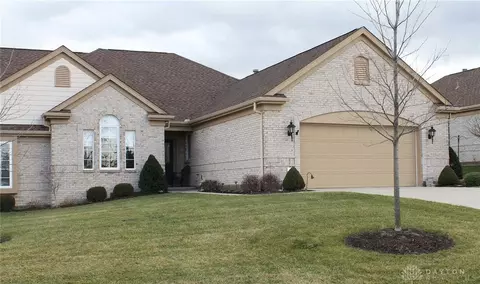 6873 Lorien Woods Dr, Dayton, OH 45459