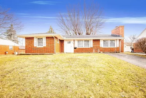 1543 Sioux Dr, Xenia, OH 45385
