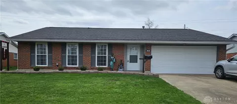 5218 Pitcairn Rd, Dayton, OH 45424