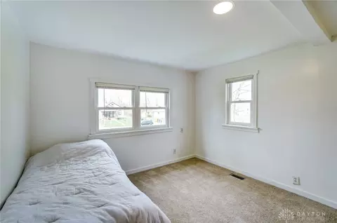Bedroom - 2220 Superior Ave, Springfield, OH 45505 photo 8 of 10