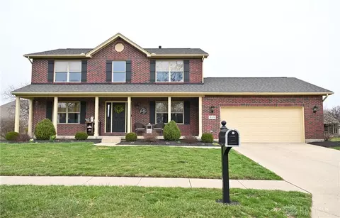 815 Flanders Ave, Brookville, OH 45309